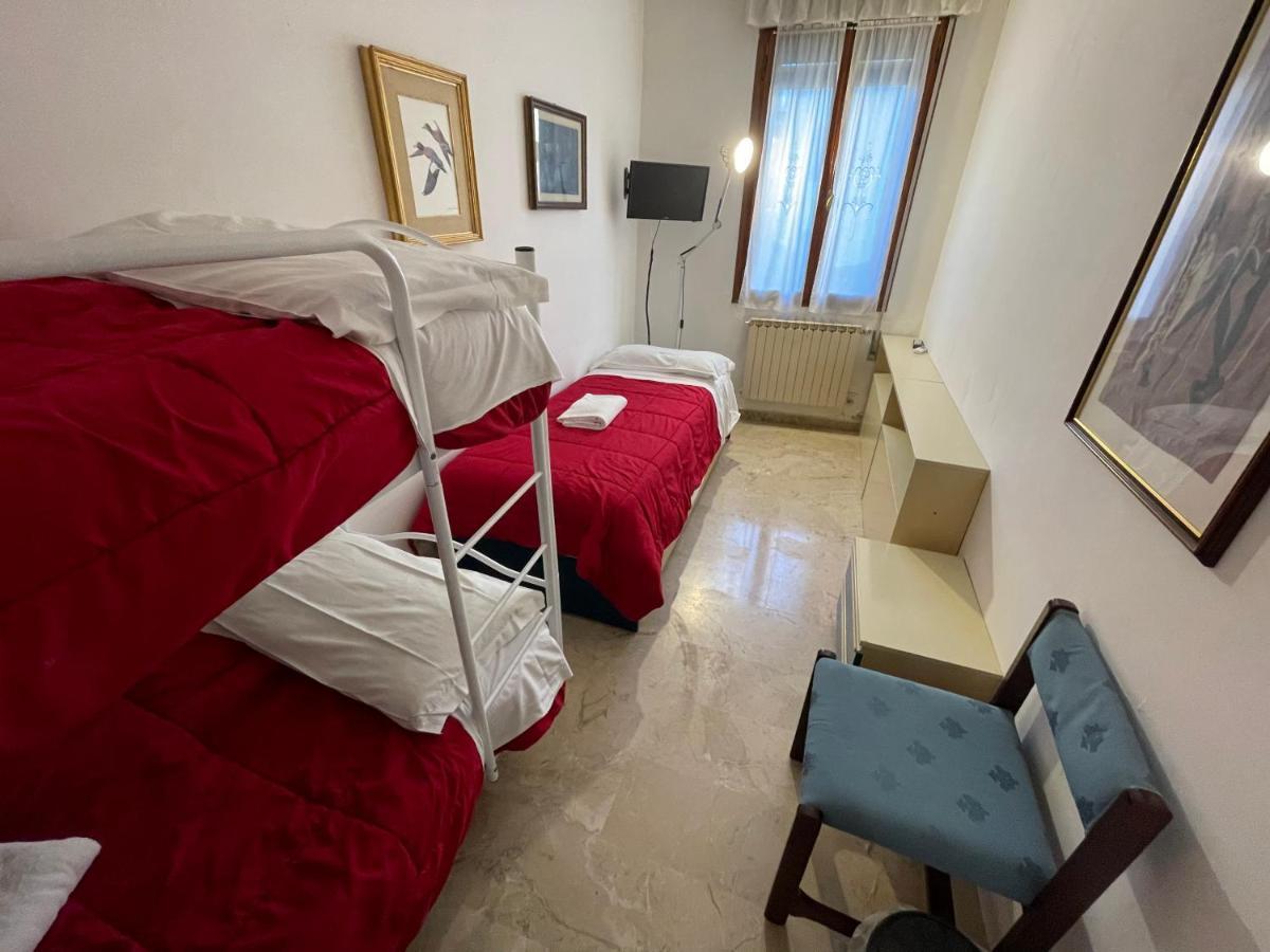 Royal Guest House Venice Exterior photo