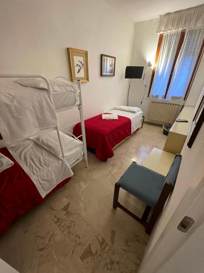 Royal Guest House Venice Exterior photo